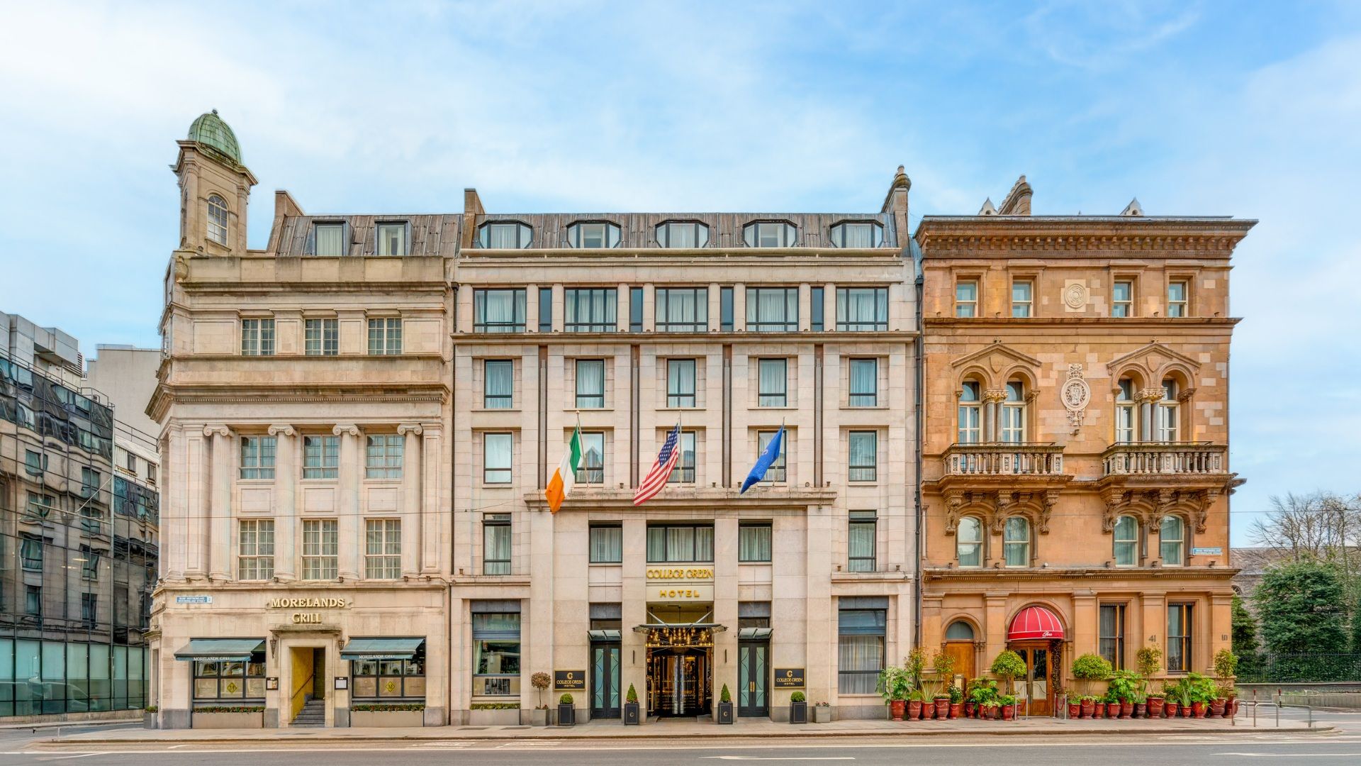 The College Green Hotel Dublin Exterior