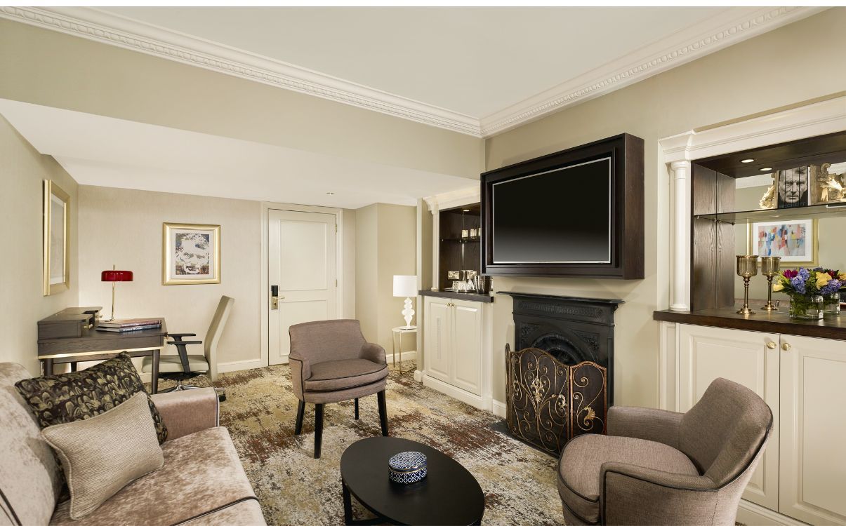 Library Suite Living Room