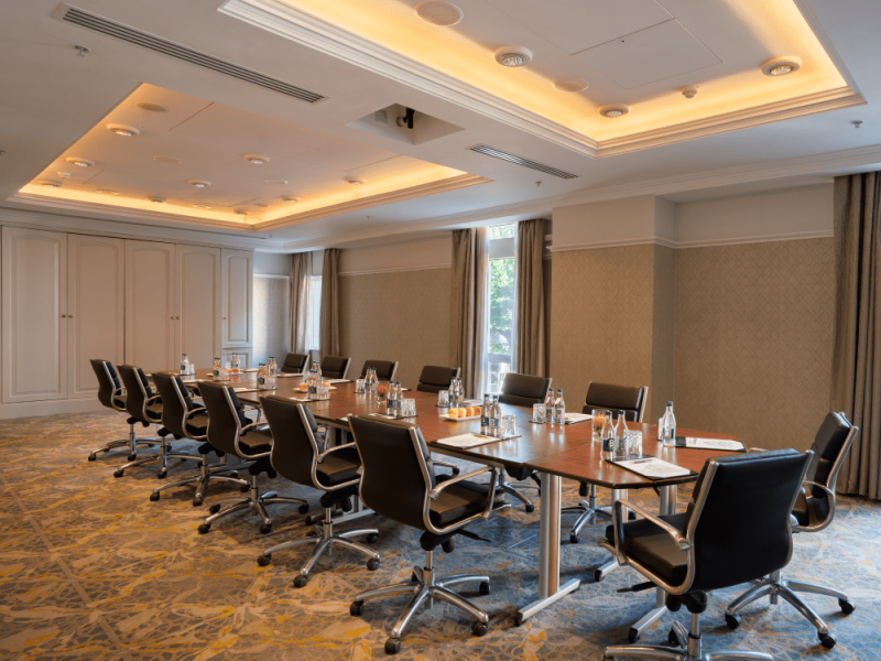 The Guinea Boardroom Setup