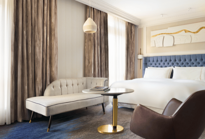 Classic twin  x The College Green Hotel