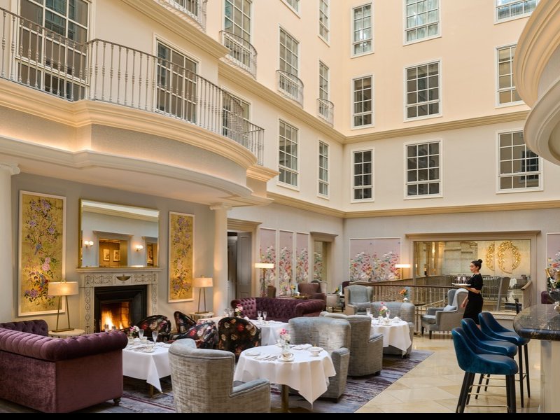 The atrium lounge the college green hotel dublin The College Green Hotel