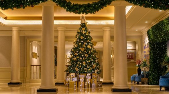 Christmas Tree in Lobby of The College Green Hotel Dublin